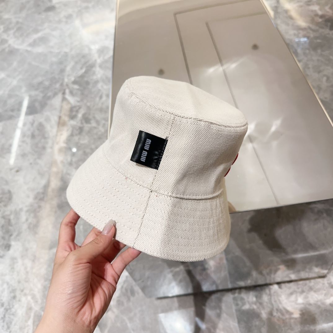 Miu Miu Caps